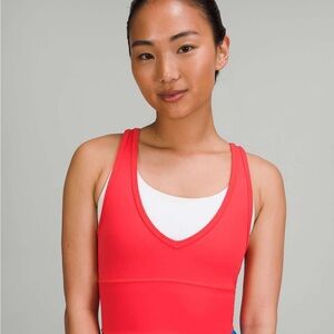 Lululemon Power Pivot Tank - carnation red